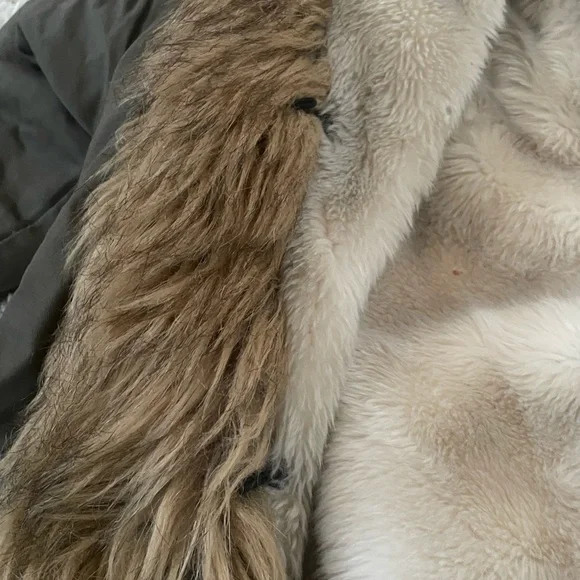 Pinko Faux Fur Army Green Hooded Parka Jacket Coat Eskimo Heavyweight Pennylane - Picture 9 of 11